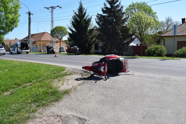 baleset Gyulán, a Sarkadi úton, 20180421-én