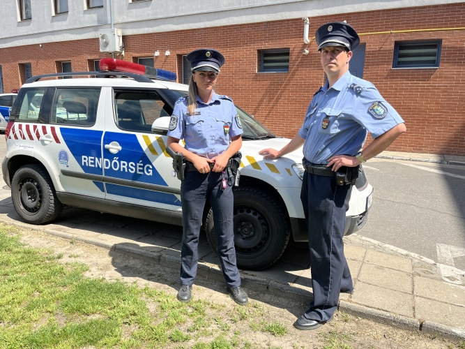 Csicsely-Condrut Jennifer r. őrmester és Gaál Zsolt r. főtörzsőrmester