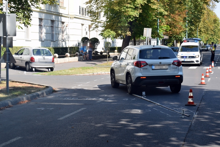 baleset Gyulán, a Béke sugárúton 20180805_2